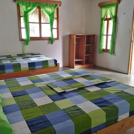 Bungalows Familiares Monterrico Eksteriør bilde
