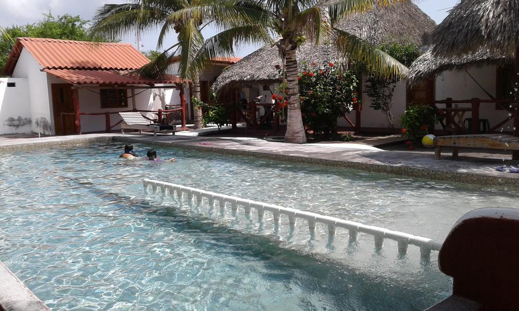 Bungalows Familiares Monterrico Eksteriør bilde